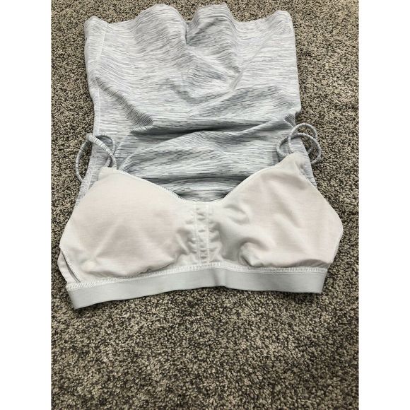 Lululemon 4 Grey Tank Padded Strappy Heathered - Picture 4 of 6